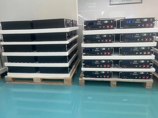 12KG-100KG بطارية LiFePO4 مع كثافة طاقة عالية 1kwh 2kwh 3kwh 5kwh 8kwh 10kwh 15kwh