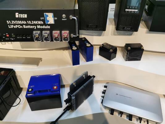 G TECH 12.8V 40Ah بطارية LiFePO4 مع 6000 دورة حياة وظيفة Bluetooth لتخزين الطاقة الشمسية