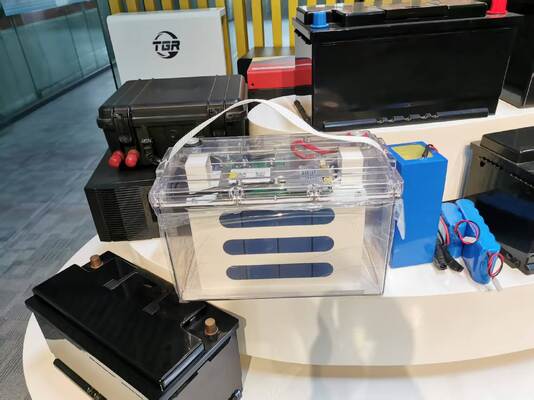 G TECH 12.8V 20Ah بطارية LiFePO4 مع 6000 دورة حياة وظيفة Bluetooth لاستبدال حمض الرصاص