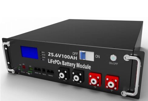 بطارية LiFePO4 25.6V 100Ah 2.56KWh بطارية تخزين طاقة مثبتة على الرف